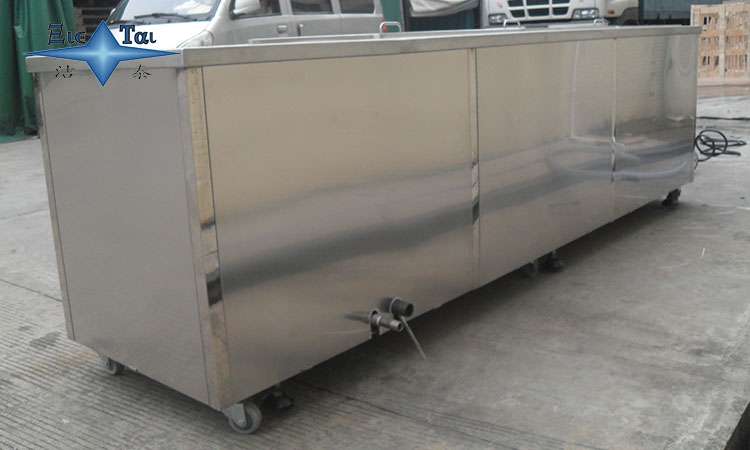 超聲波清洗技術(shù):提升摩托車(chē)發(fā)動(dòng)機性能與壽命的關(guān)鍵步驟 超聲波清洗技術(shù):提升摩托車(chē)發(fā)動(dòng)機性能與壽命的關(guān)鍵步驟