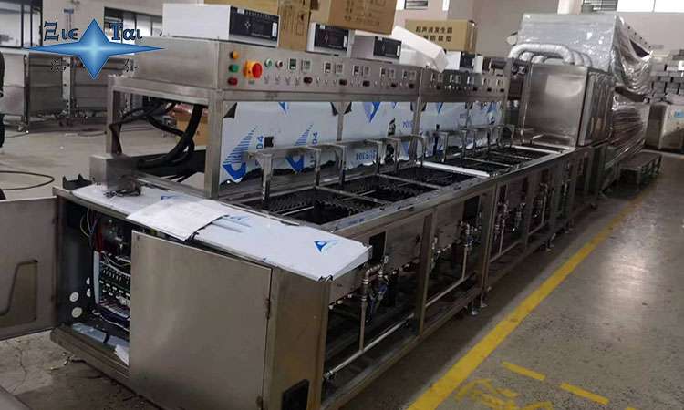 醫用超聲波清洗機:專(zhuān)業(yè)選擇與應用解析 醫用超聲波清洗機:專(zhuān)業(yè)選擇與應用解析