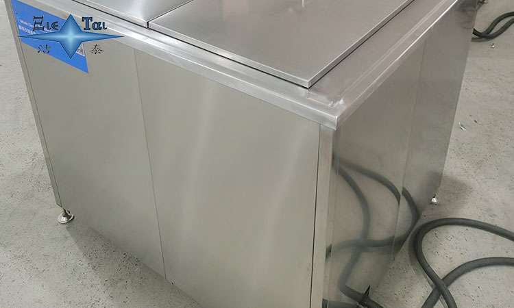 超聲波清洗機為什么需要配籃子？探究其作用與重要性